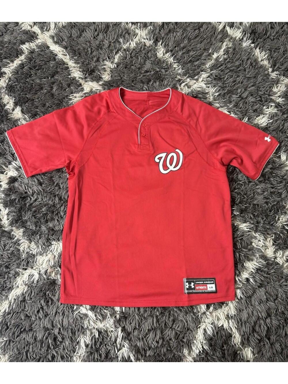 Washington Nationals Jersey Under Armour Men’s Large Red Short Sleeve Button Up